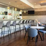 Hotel Ibis Hauptbahnhof 3*