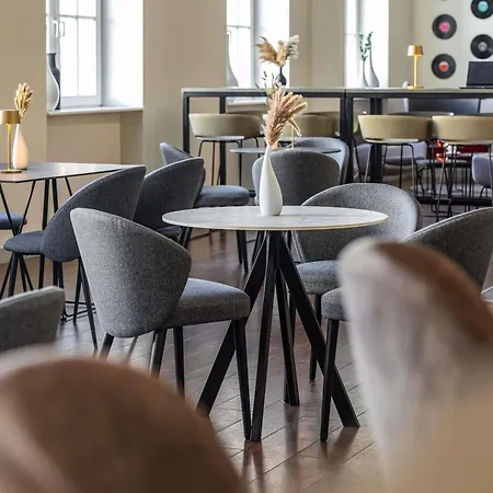 Ibis Hauptbahnhof Otel Karlsruhe