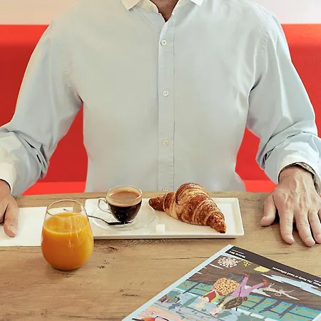 卡尔斯鲁豪斯班霍夫宜必思酒店 3*