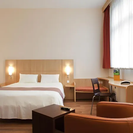 Otel Ibis Hauptbahnhof
