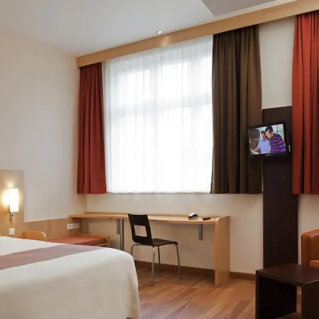 Ibis Hauptbahnhof 3*