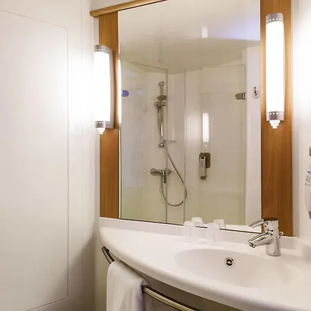Hotel Ibis Hauptbahnhof 3*