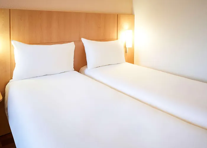 Ibis Hauptbahnhof Hotell 3*