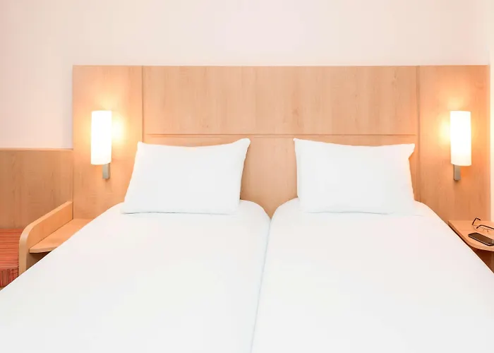 Ibis Hauptbahnhof Hotell 3*