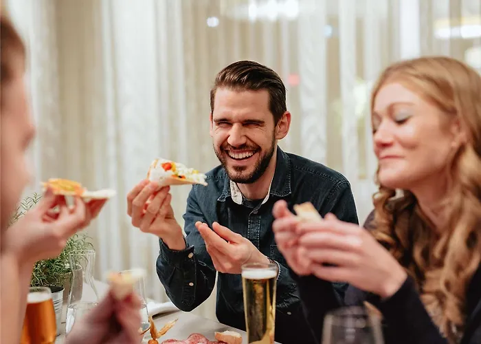 Ibis Hauptbahnhof Hotel 3*